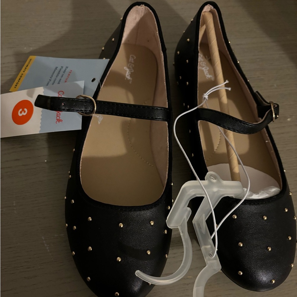 Girls size 3 Cat 🐱 and Jack studded shoes NWT